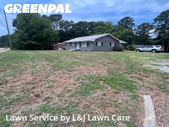 Lawn mowed in Cary, 27518
