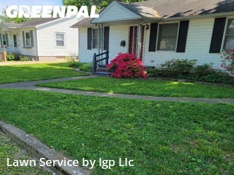 Lawn Maintenance nearby Evansville, IN, 