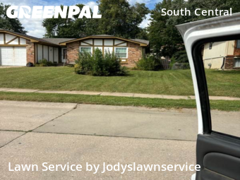 Lawn Mowing Service nearby Omaha, NE, 
