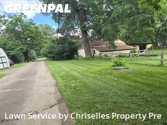 Lawn Service nearby Roseville, MN, 