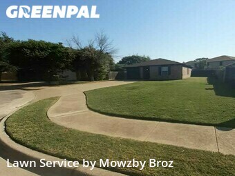 Yard Mowing nearby Dallas, TX, 
