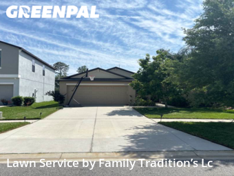 Yard Cutting nearby Riverview, FL, 