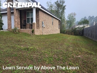 Lawn Mowing nearby Cantonment, FL, 