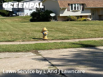 Yard Mowing nearby Davenport, IA, 