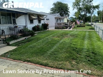 Yard Cutting nearby Council Bluffs, IA, 