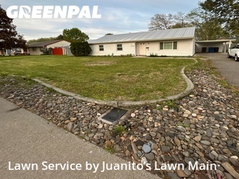 Lawn mowing work completed in Richland, CA