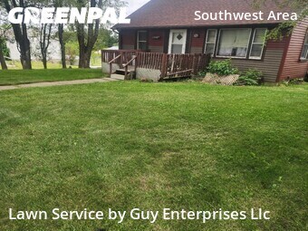 Grass Cutting nearby Cedar Rapids, IA, 