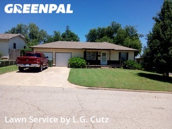 Lawn Mowing Service nearby Yukon, OK, 