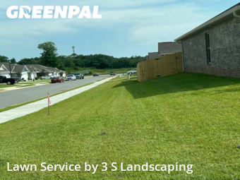 Lawn Maintenance nearby Pace, FL, 