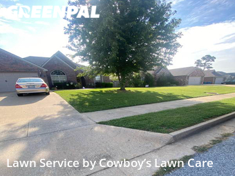 Lawn Care Service nearby Bentonville, AR, 
