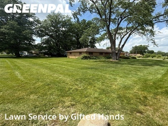 Lawn Care Service nearby Fort Wayne, IN, 
