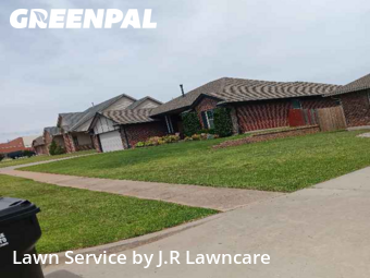 Grass Cutin Moore,73160,Lawn Cutting by J.R Lawncare, work completed in Dec , 2025