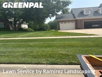 Lawn Care Service nearby West Des Moines, IA, 