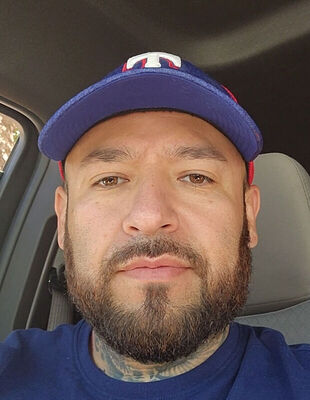 GreenPal customer review profile photo for Eduardo Aguilera