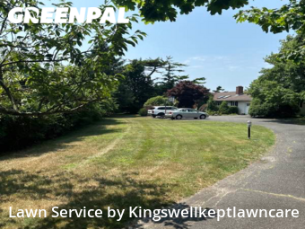 Grass Cut nearby Islip, NY, 