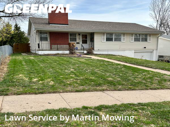 Yard Mowing nearby Omaha, NE, 
