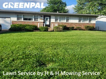 Lawn Mowing Service nearby Florissant, MO, 