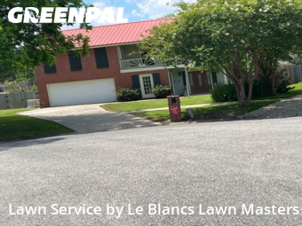 Lawn Mowing nearby Lafayette, LA, 