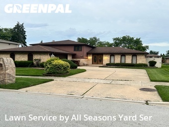 Grass Cutting nearby Glenwood, IL, 