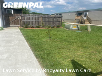 Lawn Mowing nearby Lafayette, LA, 