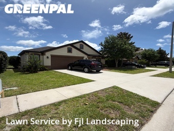 Lawn mowed in Spring Hill, 34609