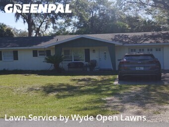 Lawn Mow nearby Crystal River, FL, 