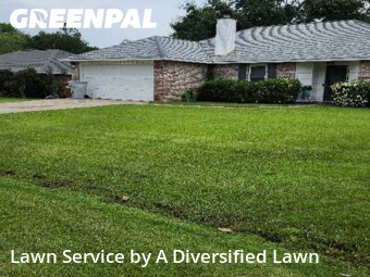 Lawn Mowing Service nearby Pace, FL, 