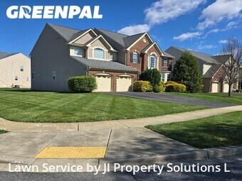 Lawn mowed in Frederick, 21703