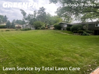 Lawn mowed in Brookfield, 53005