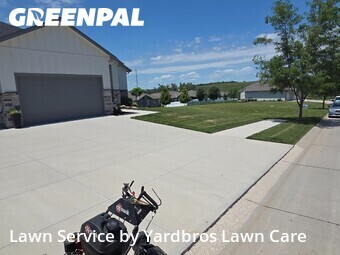 Yard Cutting nearby Omaha, NE, 