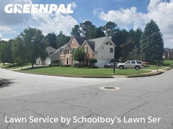 Lawn Mowing nearby Lawrenceville, GA, 