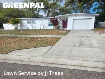 Lawn Mow nearby Largo, FL, 