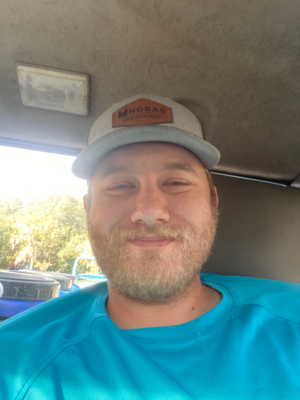 Hire trusted vendor Cleancutz Lawnservice