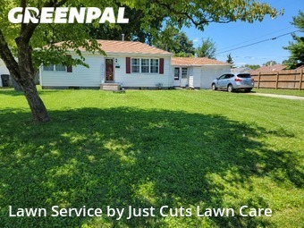 Grass Cut nearby Belleville, IL, 