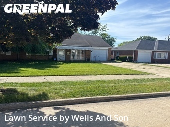 Lawn mowed in Euclid, 44132