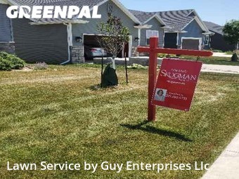 Yard Mowing nearby Marion, IA, 