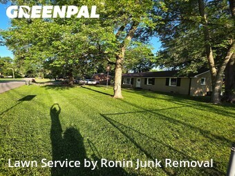 Lawn Mowing Service nearby Clarksville, TN, 
