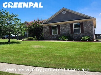 Grass Cut nearby Meridianville, AL, 