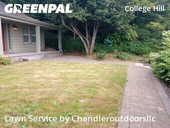 Lawn mowed in Eugene, 97405