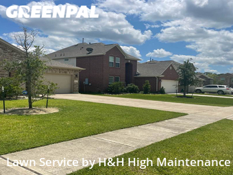 Lawn Care Service nearby Baytown, LA, 
