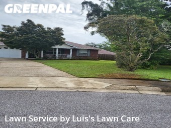 Lawn Care nearby Pensacola, FL, 