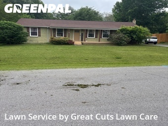 Lawn Care nearby Clarksville, TN, 