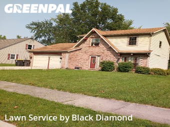 Lawn Care Service nearby Fort Wayne, IN, 