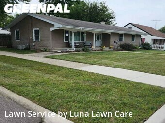 Grass Cut nearby Rockford, IL, 