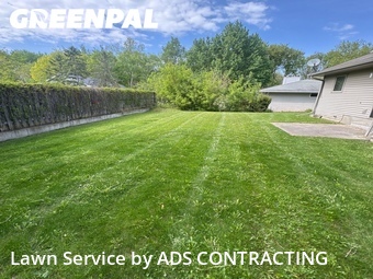 Lawn Care Service nearby Green Bay, WI, 