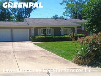 Lawn Maintenance nearby St. Louis, MO, 