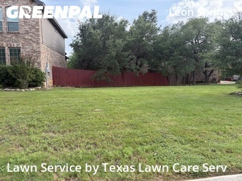Yard Mowing nearby Scenic Oaks, TX, 