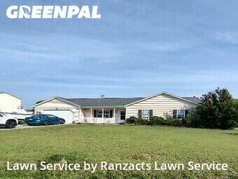 Lawn Cutting nearby Hubert, NC, 