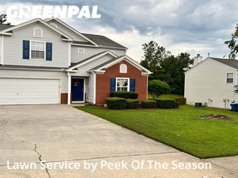 Lawn Mowing Service nearby Lawrenceville, GA, 