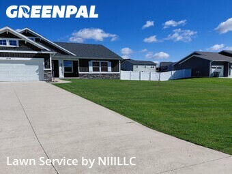 Grass Cut nearby North Muskegon, MI, 